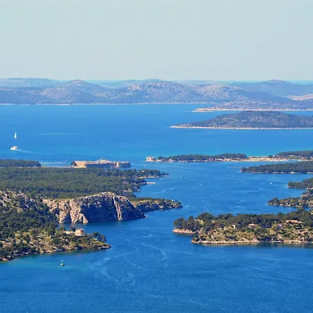 Di Pietra By Interhome