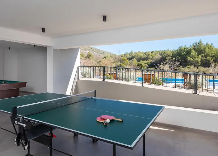 Di Pietra By Interhome בית נופש שיבניק