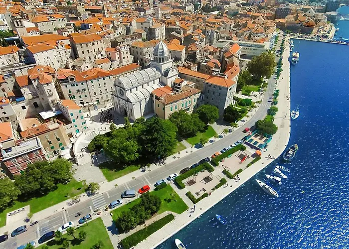 Di Pietra By Interhome