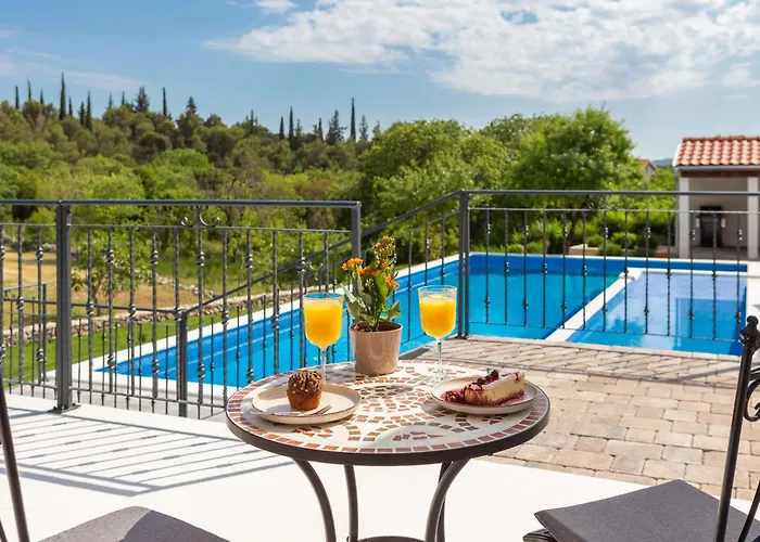 Di Pietra By Interhome שיבניק